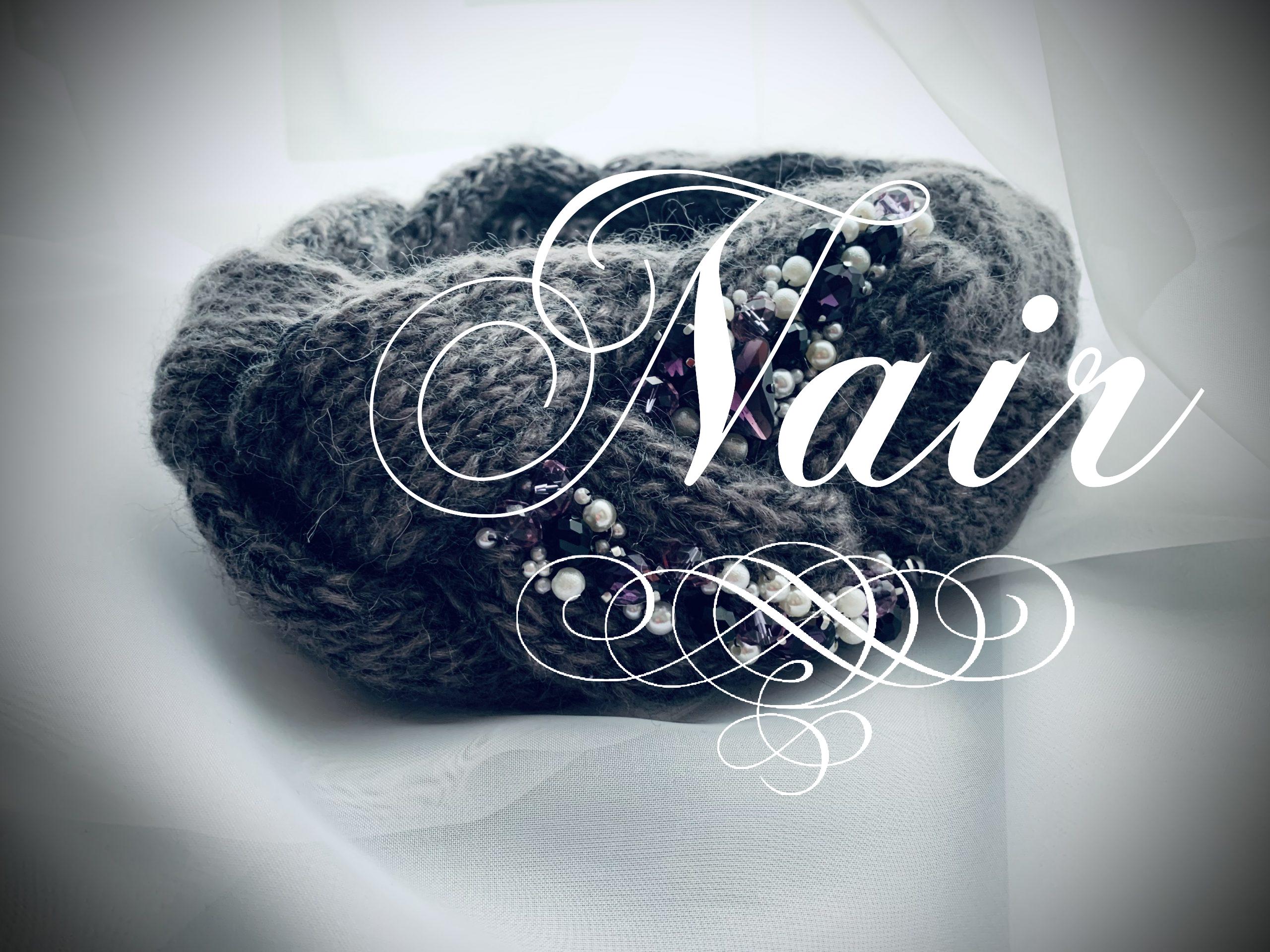 AUSAINE AR KRISTĀLIEM